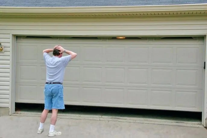 Cuales son los servicios de reparacion de puertas de garaje mas recomendados - &iquest;Cu&aacute;les son los servicios de reparaci&oacute;n de puertas de garaje m&aacute;s recomendados en Valencia?